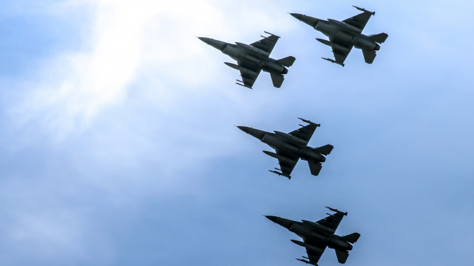 NATO members to send fighter jets, warships to eastern Europe