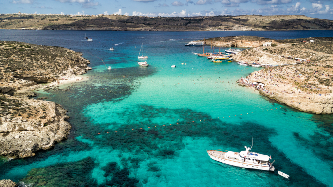 Moviment Graffitti notes failure in addressing Blue Lagoon overcrowding