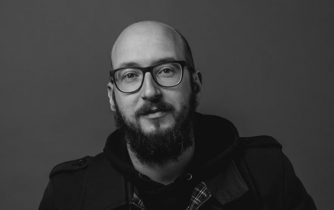 Artist Ryan Falzon set for Milan showcase with Arcana series