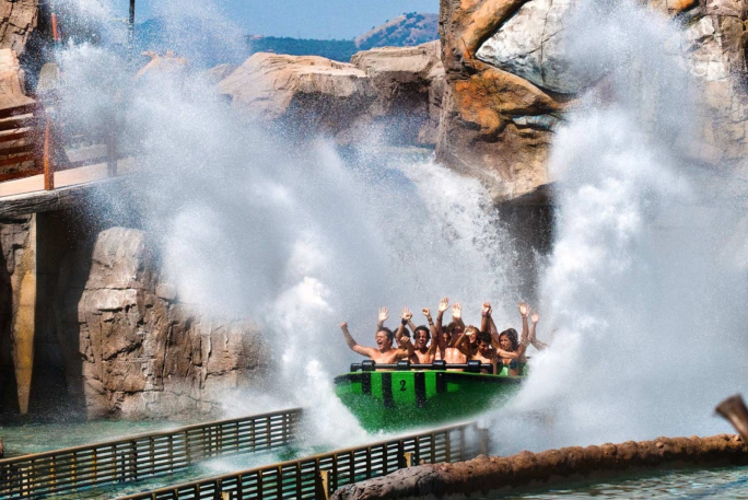 Sicily’s Etnaland fun park has been shut down by authorities over illegal waste dumping