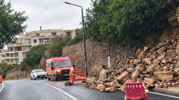 Road connecting Mellieħa to Għadira closed after wall collapse