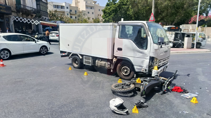 Motorcyclist suffers grievous injuries after van collision in Birkirkara