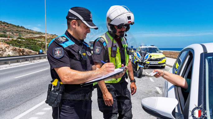 Police issue 880 fines, 104 charges to drivers between June and September