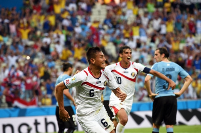 Underdogs Costa Rica come from behind to stun Uruguay