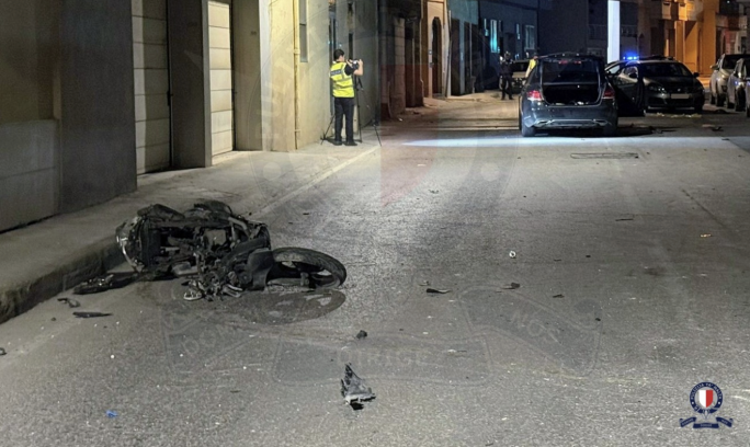 Motorcyclist suffers serious injuries after colliding with Mercedes-Benz