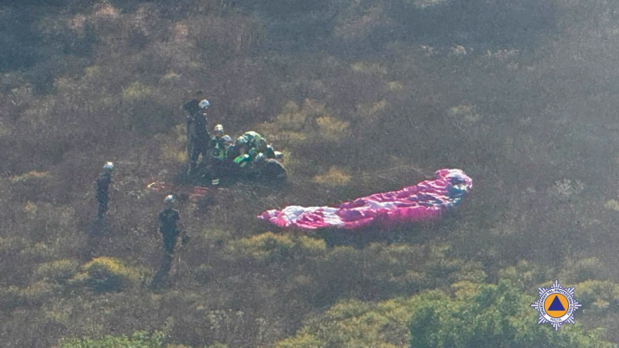 Woman suffers grevious injuries in Dingli after paragliding fall