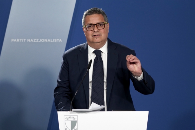 Adrian Delia no longer investigated by police over money laundering claims