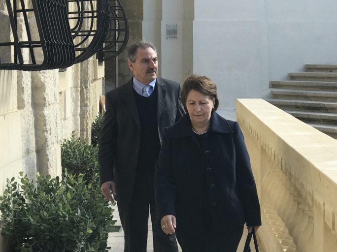 Witnesses confirm not paying for work authorised by former minister's husband