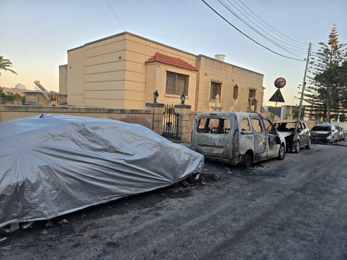 Five parked cars go up in flames in Marsaskala