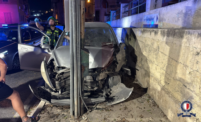 Man sustains grievous injuries after crashing car into pole