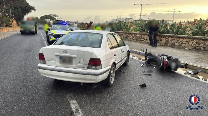 Two men seriously injured in separate traffic accidents