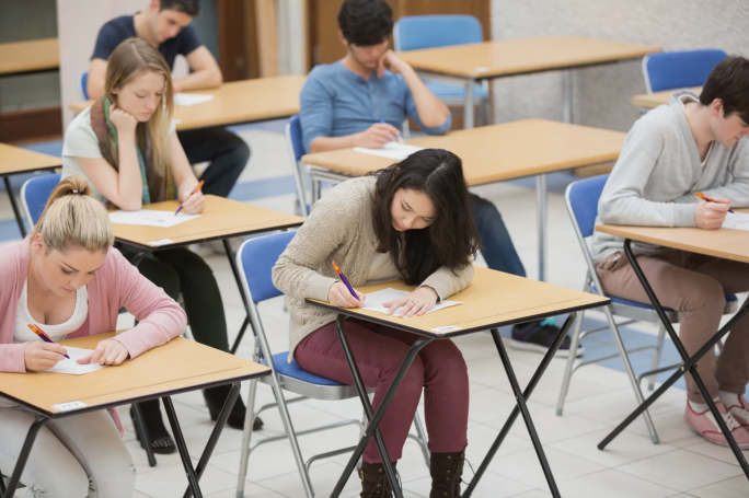 Students sitting for more subjects in SEC exams