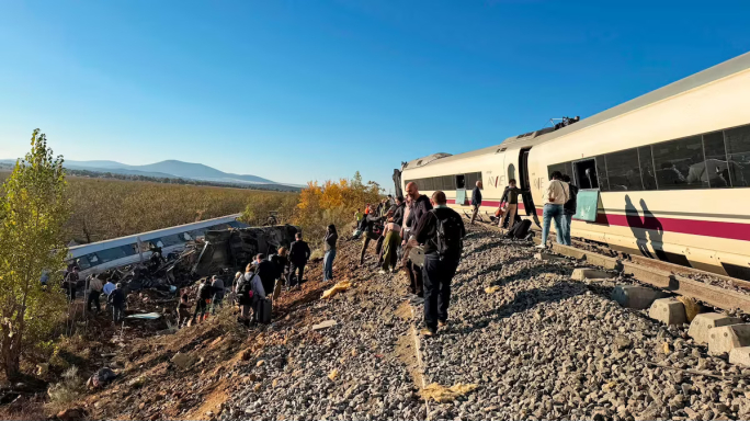 Two trains collide in Spain, leaving at least 39 dead