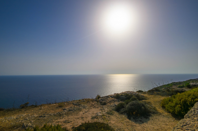 Temperatures set to peak at 36°C as orange heat warning issued for Saturday