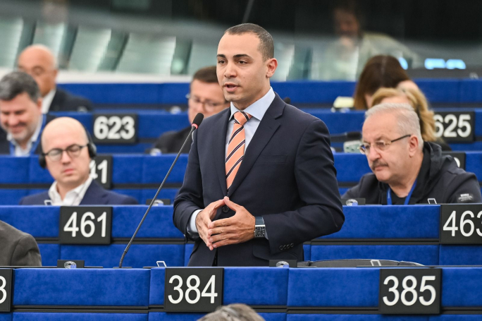 Attard leads EU push for stricter short-term rental rules in tourism strategy vote