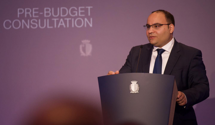 Finance Minister backs president over Binance donation rejection