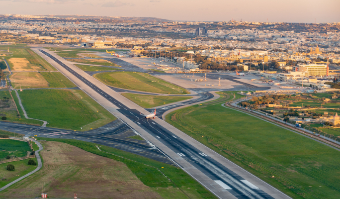 Airport winter traffic growth outpaces summer increase