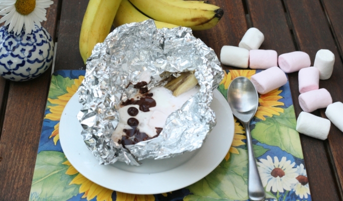 [WATCH] Barbecued banana surprise