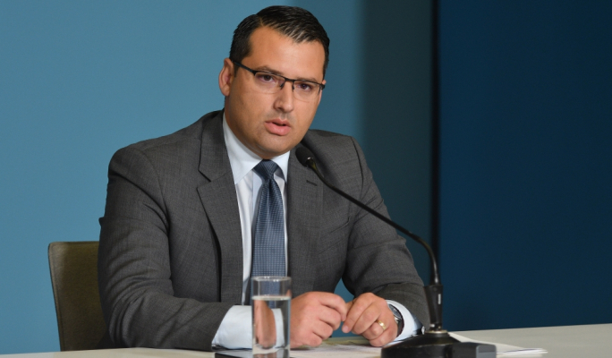 Delia’s court case prevented government from seeking further damages over hospitals deal, minister says