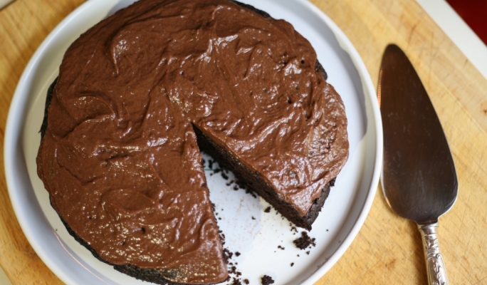 [WATCH] Beetroot and chocolate cake