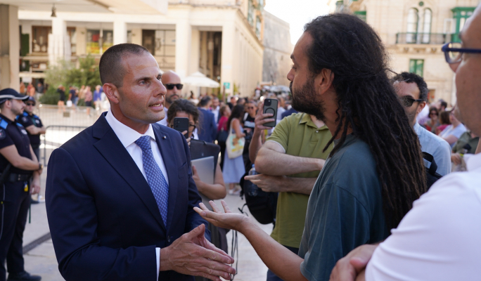 WATCH | Abela tells activists they misunderstood planning reform. They replied: 'Don't insult us'