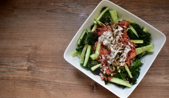 Basic green salad with sauteed oyster mushrooms