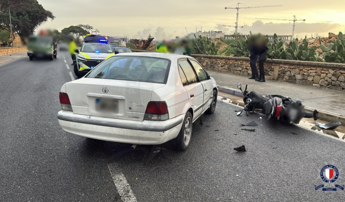 Two men seriously injured in separate traffic accidents