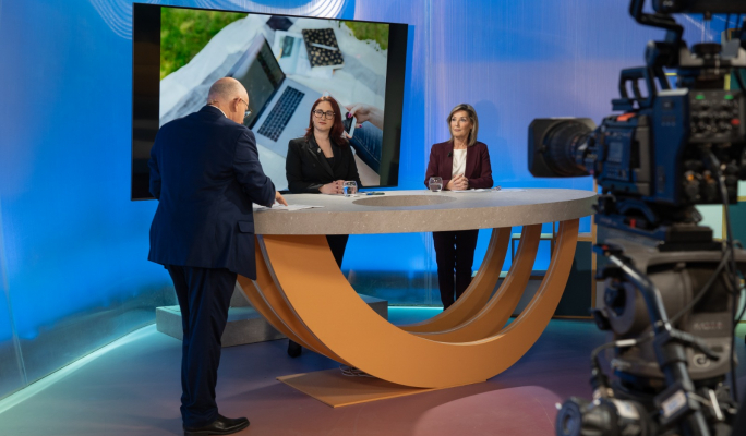 Government researching children's social media behaviour